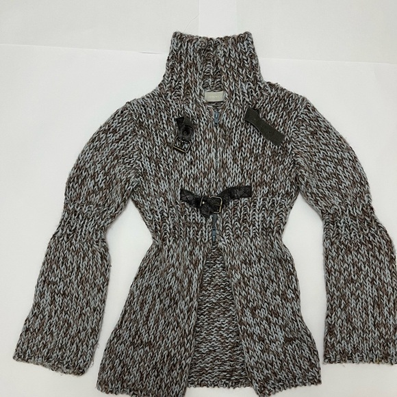 Lorena O - Italian made, wool and alpaca blend, vintage sweater - size small - Picture 4 of 10